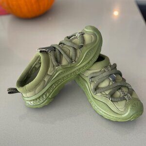 Hoka Primo Ora  Forrest Floor Sneaker Womens 7.5